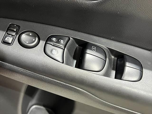 セレナ ＸＶ　プロパイロット　フルセグＴＶ　フリップダウンモニター　全周囲カメラ　両側パワースライドドア　純正１０インチナビ　レーダークルーズコントロール　Ｂｌｕｅｔｏｏｔｈ　シートヒーター　スマートキー（42枚目）