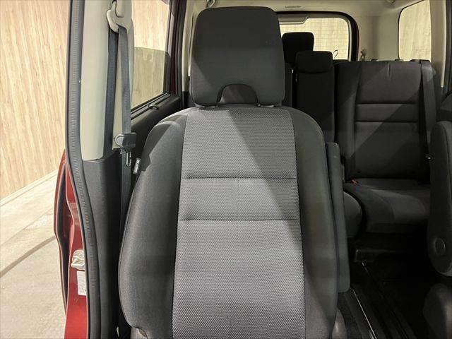セレナ ＸＶ　プロパイロット　フルセグＴＶ　フリップダウンモニター　全周囲カメラ　両側パワースライドドア　純正１０インチナビ　レーダークルーズコントロール　Ｂｌｕｅｔｏｏｔｈ　シートヒーター　スマートキー（53枚目）