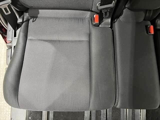 セレナ ＸＶ　プロパイロット　フルセグＴＶ　フリップダウンモニター　全周囲カメラ　両側パワースライドドア　純正１０インチナビ　レーダークルーズコントロール　Ｂｌｕｅｔｏｏｔｈ　シートヒーター　スマートキー（57枚目）