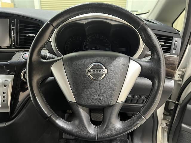NISSAN ELGRAND 250HIGHWAY STAR BLACK LEATHER