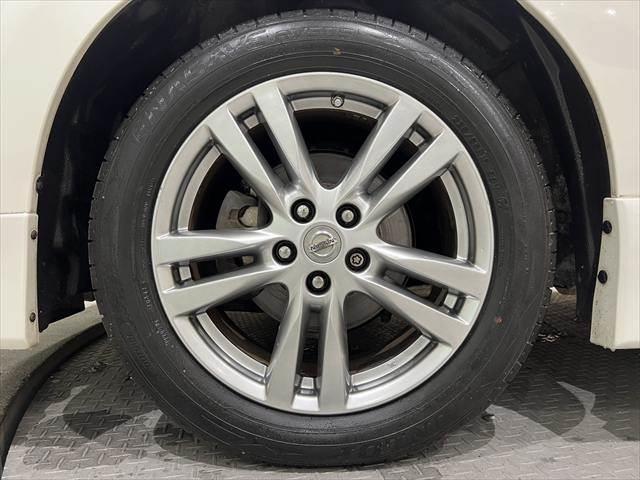 NISSAN ELGRAND 250HIGHWAY STAR BLACK LEATHER
