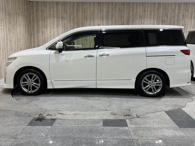 NISSAN ELGRAND 250HIGHWAY STAR BLACK LEATHER