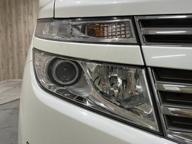 NISSAN ELGRAND 250HIGHWAY STAR BLACK LEATHER