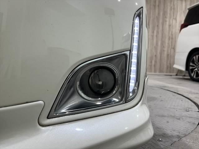 NISSAN ELGRAND 250HIGHWAY STAR BLACK LEATHER