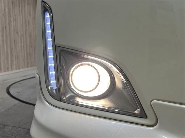 NISSAN ELGRAND 250HIGHWAY STAR BLACK LEATHER