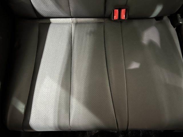 NISSAN ELGRAND 250HIGHWAY STAR BLACK LEATHER