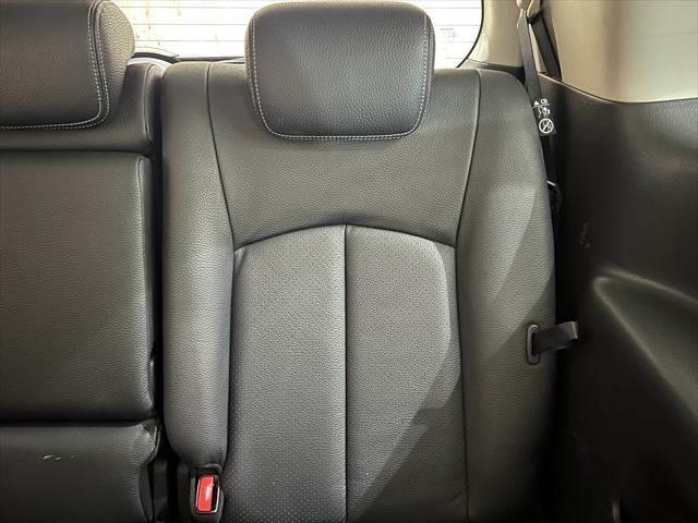 NISSAN ELGRAND 250HIGHWAY STAR BLACK LEATHER