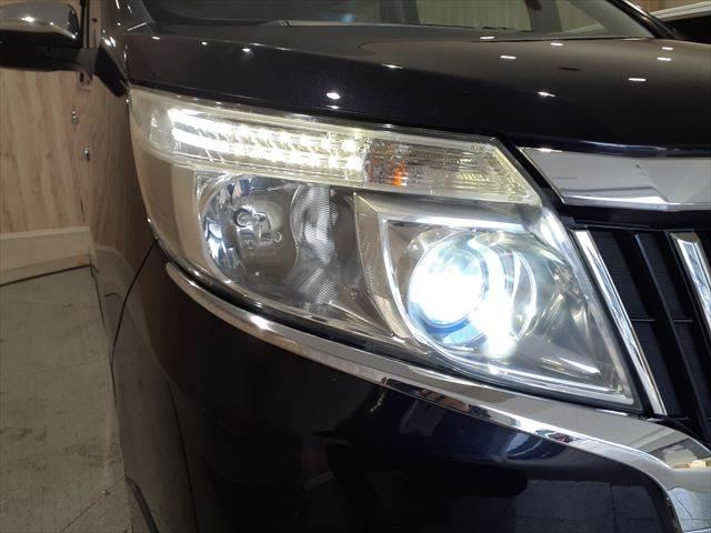 エスクァイア ハイブリッドGi 両側パワースライドドア LEDヘッドライト 本革シート 禁煙車 シートヒーター クルーズコントロール 純正9インチナビ フルセグTV Bluetooth バックカメラ スマートキー 盗難防止装置(11枚目)