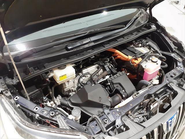 エスクァイア ハイブリッドGi 両側パワースライドドア LEDヘッドライト 本革シート 禁煙車 シートヒーター クルーズコントロール 純正9インチナビ フルセグTV Bluetooth バックカメラ スマートキー 盗難防止装置(21枚目)