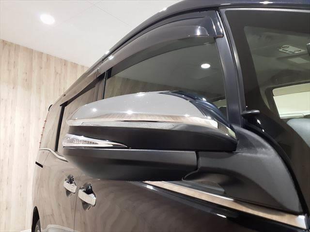 エスクァイア ハイブリッドGi 両側パワースライドドア LEDヘッドライト 本革シート 禁煙車 シートヒーター クルーズコントロール 純正9インチナビ フルセグTV Bluetooth バックカメラ スマートキー 盗難防止装置(27枚目)