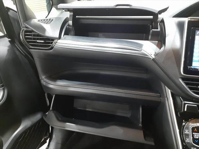 エスクァイア ハイブリッドGi 両側パワースライドドア LEDヘッドライト 本革シート 禁煙車 シートヒーター クルーズコントロール 純正9インチナビ フルセグTV Bluetooth バックカメラ スマートキー 盗難防止装置(49枚目)