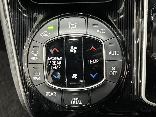 TOYOTA ESQUIRE GI PREMIUM PACKAGE BLACK TAILORED