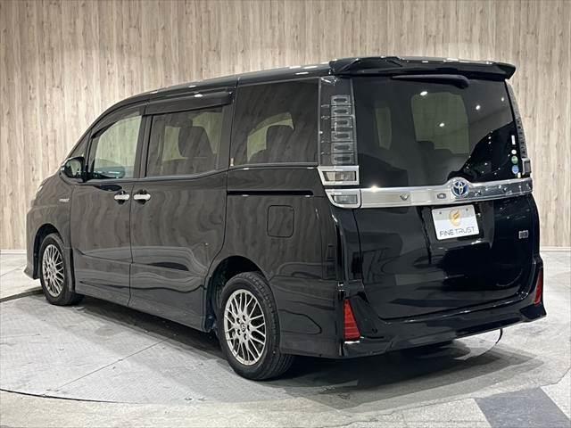 ヴォクシー ハイブリッドZS 煌 純正9インチナビ クルーズコントロール 両側パワースライドドア 禁煙車 ETC Bluetooth バックカメラ シートヒーター LEDヘッドライト スマートキー 衝突軽減ブレーキ(21枚目)