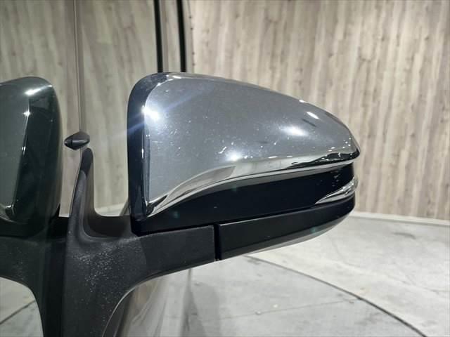 ヴォクシー ハイブリッドZS 煌 純正9インチナビ クルーズコントロール 両側パワースライドドア 禁煙車 ETC Bluetooth バックカメラ シートヒーター LEDヘッドライト スマートキー 衝突軽減ブレーキ(27枚目)