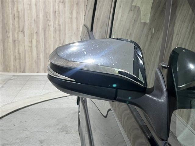 ヴォクシー ハイブリッドZS 煌 純正9インチナビ クルーズコントロール 両側パワースライドドア 禁煙車 ETC Bluetooth バックカメラ シートヒーター LEDヘッドライト スマートキー 衝突軽減ブレーキ(28枚目)