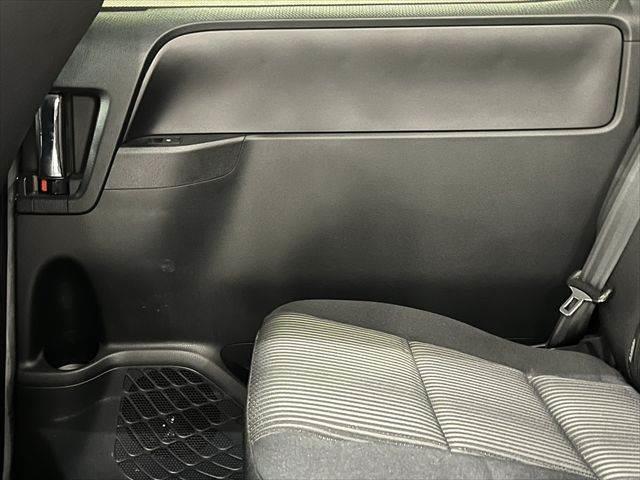ヴォクシー ハイブリッドZS 煌 純正9インチナビ クルーズコントロール 両側パワースライドドア 禁煙車 ETC Bluetooth バックカメラ シートヒーター LEDヘッドライト スマートキー 衝突軽減ブレーキ(56枚目)