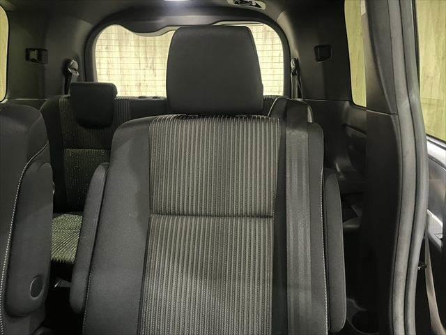 ヴォクシー ハイブリッドZS 煌 純正9インチナビ クルーズコントロール 両側パワースライドドア 禁煙車 ETC Bluetooth バックカメラ シートヒーター LEDヘッドライト スマートキー 衝突軽減ブレーキ(65枚目)