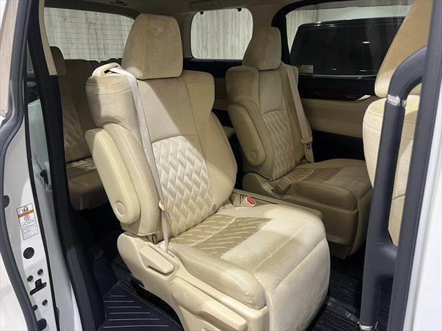 TOYOTA ALPHARD HYBRID G
