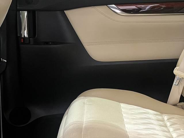 TOYOTA ALPHARD HYBRID G