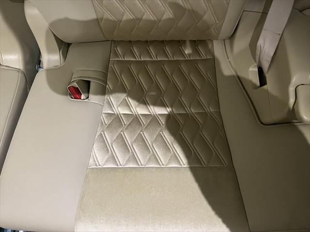 TOYOTA ALPHARD HYBRID G