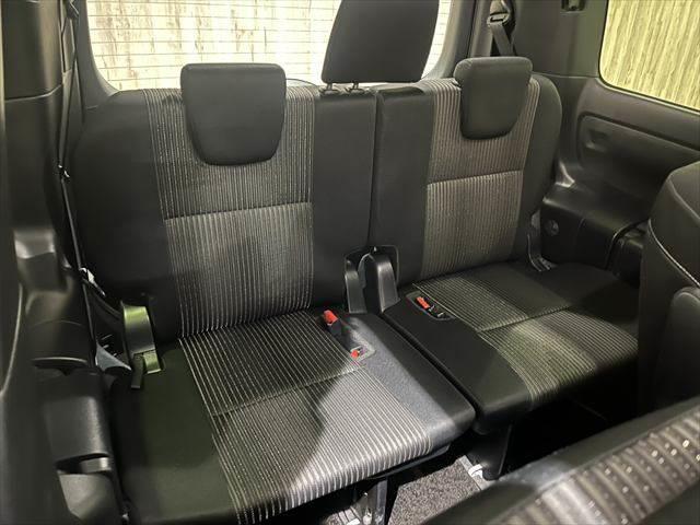 ヴォクシー ZS 煌 両側パワースライドドア 純正9インチナビ フリップダウンモニター 禁煙車 クルーズコントロール フルセグTV Bluetooth LEDヘッドライト バックカメラ ETC ドライブレコーダー(11枚目)