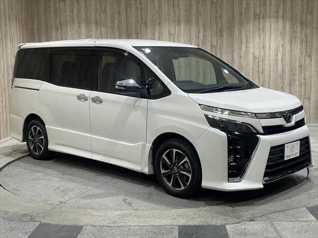 ヴォクシー ZS 煌 両側パワースライドドア 純正9インチナビ フリップダウンモニター 禁煙車 クルーズコントロール フルセグTV Bluetooth LEDヘッドライト バックカメラ ETC ドライブレコーダー(18枚目)