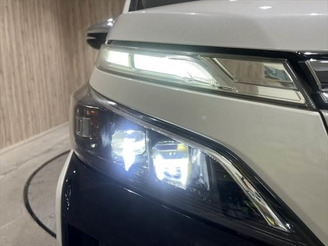 ヴォクシー ZS 煌 両側パワースライドドア 純正9インチナビ フリップダウンモニター 禁煙車 クルーズコントロール フルセグTV Bluetooth LEDヘッドライト バックカメラ ETC ドライブレコーダー(33枚目)