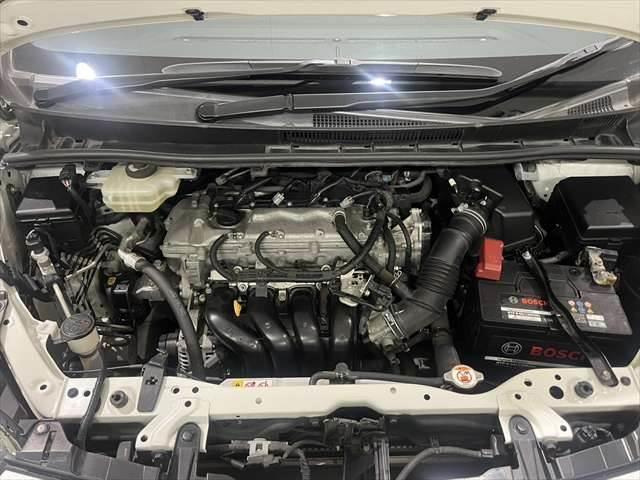 ヴォクシー ZS 煌 両側パワースライドドア 純正9インチナビ フリップダウンモニター 禁煙車 クルーズコントロール フルセグTV Bluetooth LEDヘッドライト バックカメラ ETC ドライブレコーダー(35枚目)