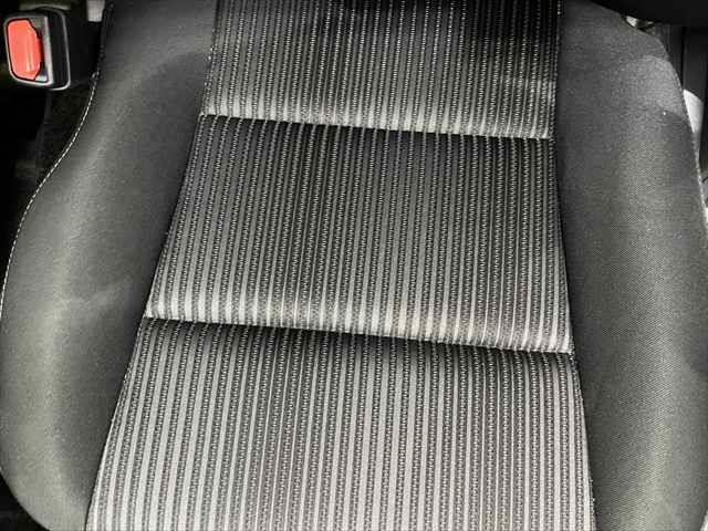 ヴォクシー ZS 煌 両側パワースライドドア 純正9インチナビ フリップダウンモニター 禁煙車 クルーズコントロール フルセグTV Bluetooth LEDヘッドライト バックカメラ ETC ドライブレコーダー(64枚目)