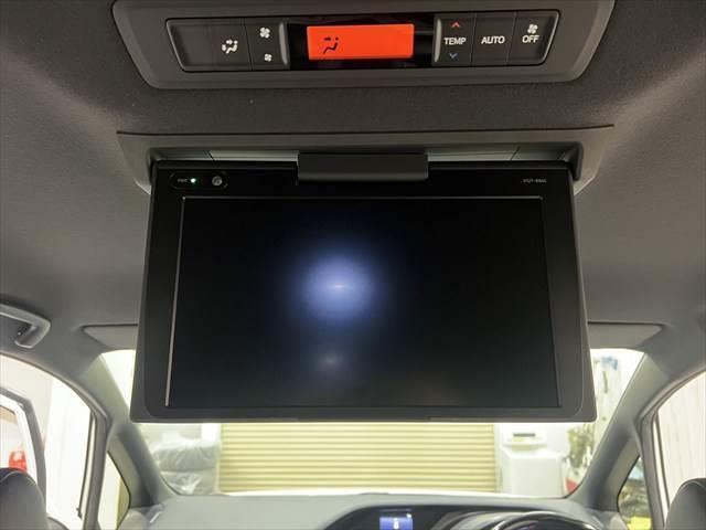 TOYOTA ESQUIRE HYBRID GI