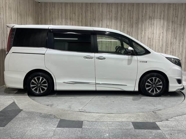 TOYOTA ESQUIRE HYBRID GI