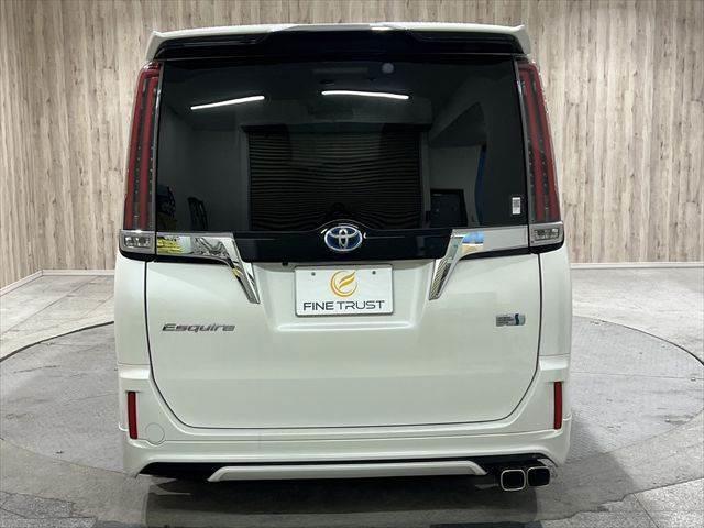 TOYOTA ESQUIRE HYBRID GI