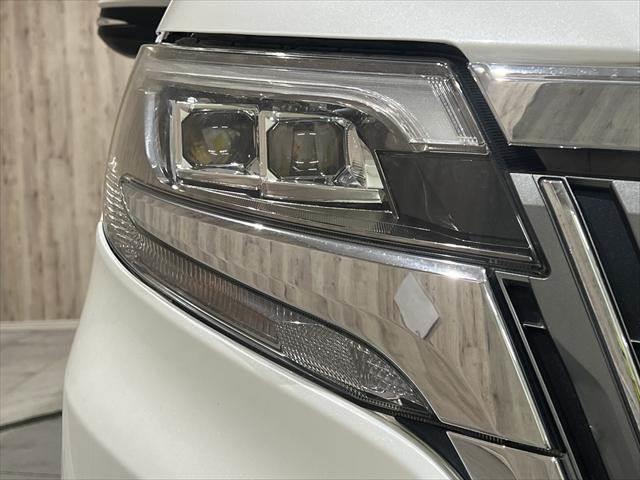 TOYOTA ESQUIRE HYBRID GI