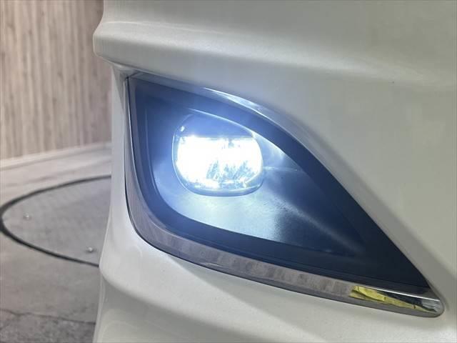 TOYOTA ESQUIRE HYBRID GI