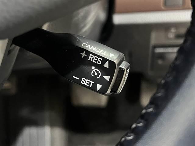 TOYOTA ESQUIRE HYBRID GI