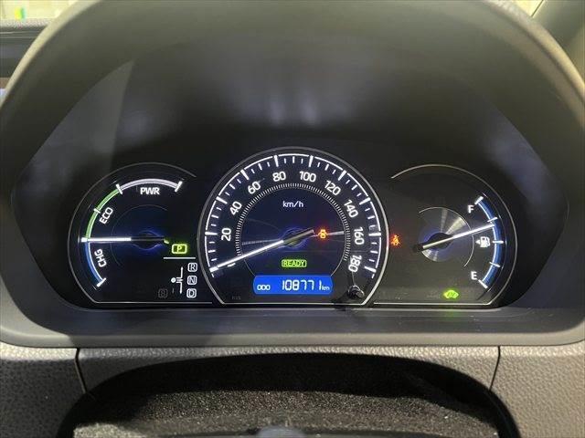 TOYOTA ESQUIRE HYBRID GI