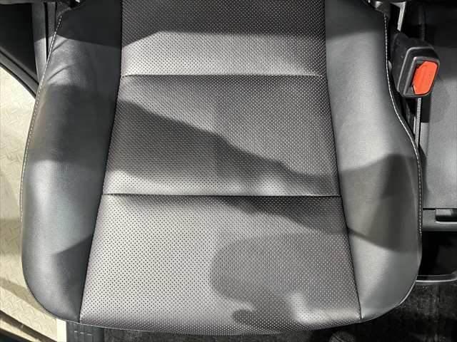 TOYOTA ESQUIRE HYBRID GI