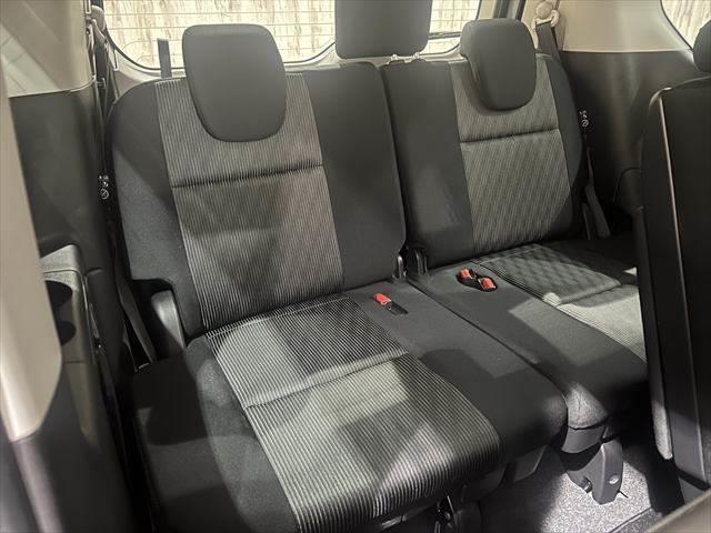 セレナ ハイウェイスターV メモリーナビ フルセグTV Bluetooth 両側パワースライドドア HIDヘッドライト バックカメラ ETC クルーズコントロール シートヒーター スマートキー 電動格納ミラー パワーウィンドウ(9枚目)