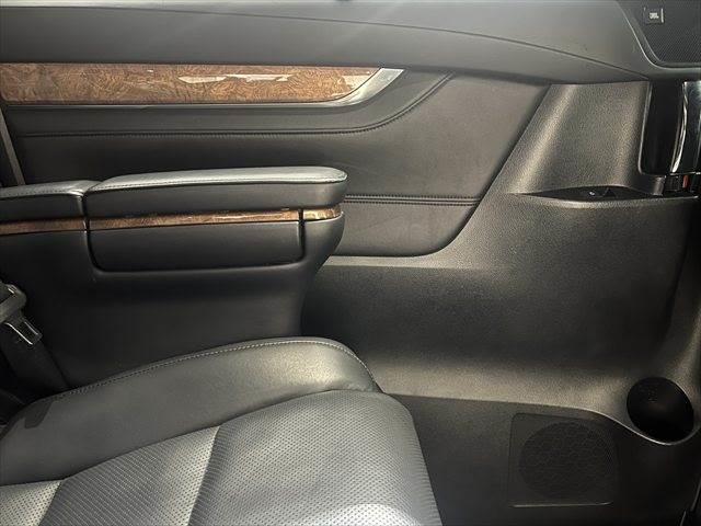 ヴェルファイアハイブリッド エグゼクティブラウンジ JBLサウンド 純正JBLナビ フリップダウンモニター フルセグTV 全周囲カメラ 両側パワースライドドア 禁煙車 電動リアゲート Bluetooth レーダークルーズコントロール 衝突軽減ブレーキ(67枚目)