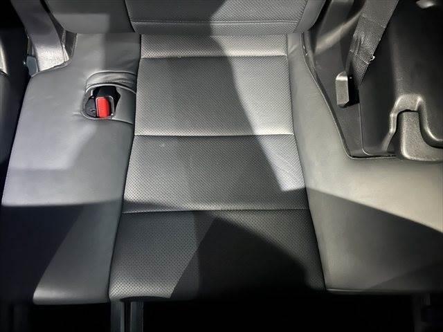 ヴェルファイアハイブリッド エグゼクティブラウンジ JBLサウンド 純正JBLナビ フリップダウンモニター フルセグTV 全周囲カメラ 両側パワースライドドア 禁煙車 電動リアゲート Bluetooth レーダークルーズコントロール 衝突軽減ブレーキ(71枚目)