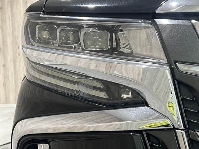 アルファード ２．５Ｓ　Ｃパッケージ　純正ＨＤＤナビ　全周囲カメラ　フリップダウンモニター　ＨＩＤヘッドライト　サンルーフ　両側パワースライドドア　フルセグＴＶ　Ｂｌｕｅｔｏｏｔｈ　禁煙車　スマートキー　コーナーセンサー（25枚目）