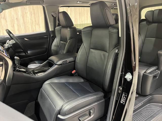 アルファード ２．５Ｓ　Ｃパッケージ　純正ＨＤＤナビ　全周囲カメラ　フリップダウンモニター　ＨＩＤヘッドライト　サンルーフ　両側パワースライドドア　フルセグＴＶ　Ｂｌｕｅｔｏｏｔｈ　禁煙車　スマートキー　コーナーセンサー（38枚目）