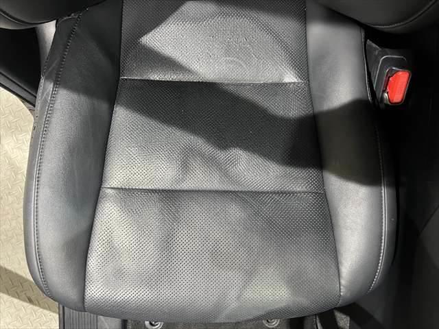 アルファード ２．５Ｓ　Ｃパッケージ　純正ＨＤＤナビ　全周囲カメラ　フリップダウンモニター　ＨＩＤヘッドライト　サンルーフ　両側パワースライドドア　フルセグＴＶ　Ｂｌｕｅｔｏｏｔｈ　禁煙車　スマートキー　コーナーセンサー（58枚目）