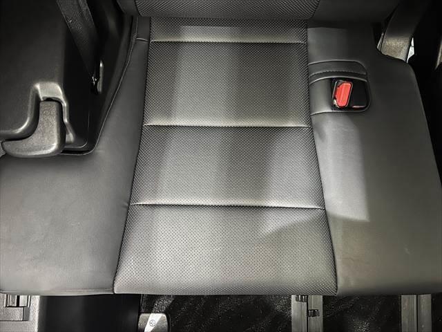 アルファード ２．５Ｓ　Ｃパッケージ　純正ＨＤＤナビ　全周囲カメラ　フリップダウンモニター　ＨＩＤヘッドライト　サンルーフ　両側パワースライドドア　フルセグＴＶ　Ｂｌｕｅｔｏｏｔｈ　禁煙車　スマートキー　コーナーセンサー（63枚目）