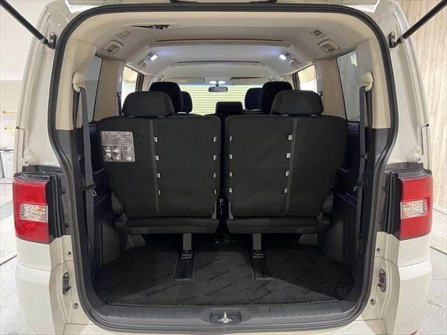 デリカD:5 D パワーパッケージ 4WD 純正8インチナビ 両側パワースライドドア 禁煙車 バックカメラ フルセグTV Bluetooth スマートキー クルーズコントロール 電動格納ミラー ETC 横滑り防止装置(11枚目)