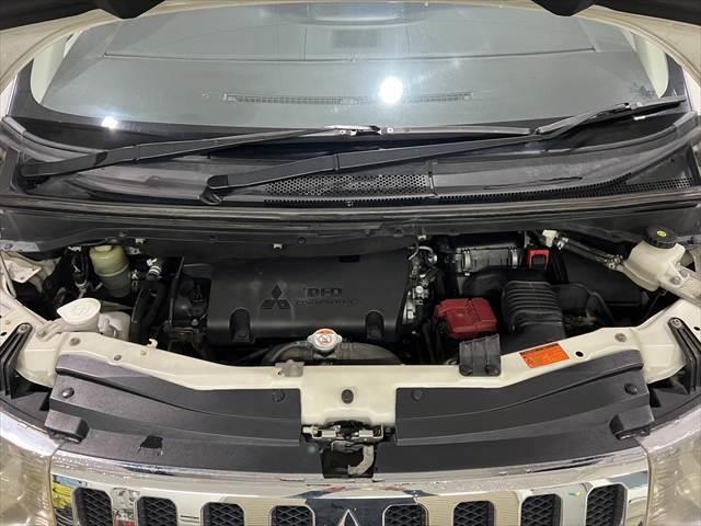 デリカD:5 D パワーパッケージ 4WD 純正8インチナビ 両側パワースライドドア 禁煙車 バックカメラ フルセグTV Bluetooth スマートキー クルーズコントロール 電動格納ミラー ETC 横滑り防止装置(34枚目)