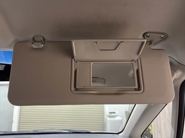 デリカD:5 D パワーパッケージ 4WD 純正8インチナビ 両側パワースライドドア 禁煙車 バックカメラ フルセグTV Bluetooth スマートキー クルーズコントロール 電動格納ミラー ETC 横滑り防止装置(51枚目)