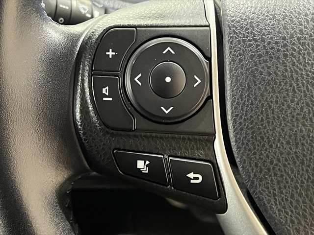 ヴォクシー ハイブリッドV アルパイン9インチナビ フリップダウンモニター 禁煙車 クルーズコントロール シートヒーター フルセグTV Bluetooth バックカメラ 両側パワースライドドア LEDヘッドライト スマートキー(42枚目)