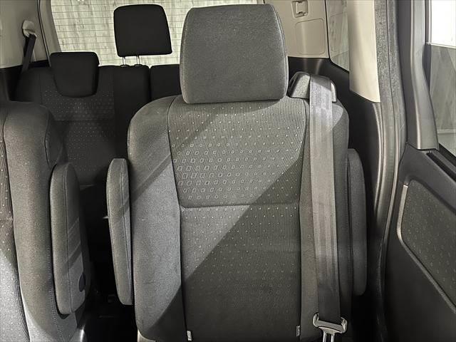 ヴォクシー ハイブリッドV アルパイン9インチナビ フリップダウンモニター 禁煙車 クルーズコントロール シートヒーター フルセグTV Bluetooth バックカメラ 両側パワースライドドア LEDヘッドライト スマートキー(66枚目)