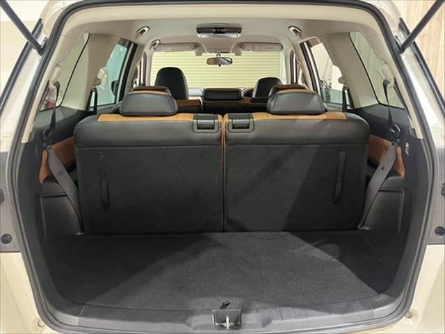 エクシーガクロスオーバー７ ２．５ｉアイサイト　メモリーナビ　後席フリップダウンモニター　バックカメラ　フルセグＴＶ　ＨＩＤヘッドライト　本革シート　禁煙車　パワーシート　Ｂｌｕｅｔｏｏｔｈ　ＥＴＣ　障害物センサー（11枚目）